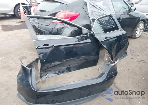 2019 Toyota Camry Le из США, поврежденный, VIN 4T1B11HK5KU234319